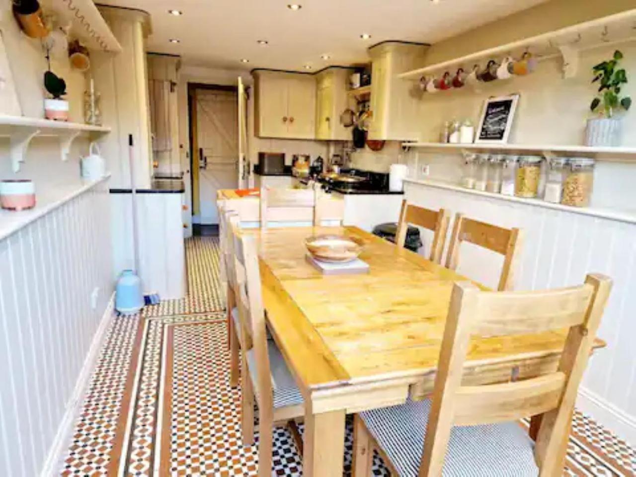 Jackdaw Cottage-Beautiful Cottage, Town Centre 温伯恩大教堂 外观 照片