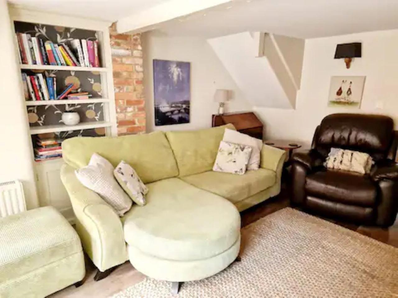 Jackdaw Cottage-Beautiful Cottage, Town Centre 温伯恩大教堂 外观 照片